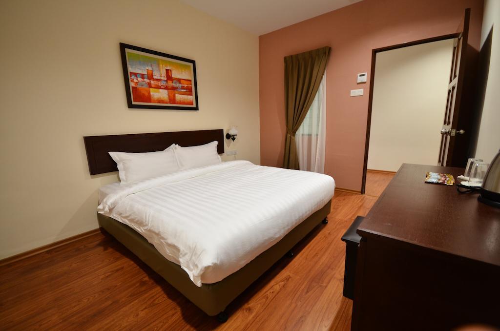 906 Riverside Hotel Malacca Екстер'єр фото